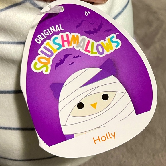 ✨RARE✨ 8” Holly the Mummy Cat Squishmallow Halloween 2021 BNWT - Picture 3 of 3